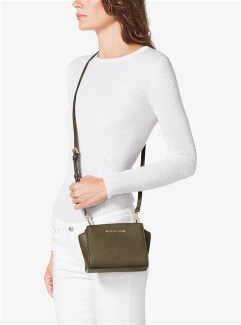 michael kors selma mini messenger crossbody|selma mini crossbody bag.